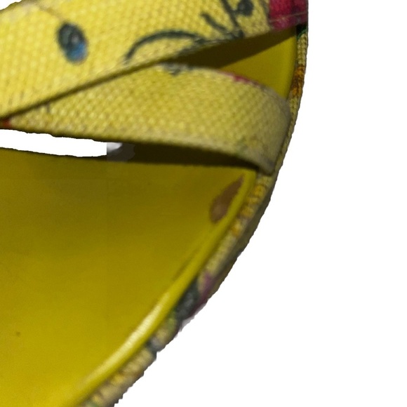 GUCCI Flora Sandals Yellow Floral Canvas EU 38.5 Platform Multicolor Heels Box - Picture 7 of 15